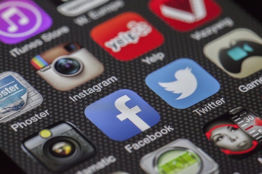 miten instagramissa voi jakaa toisen tarinan