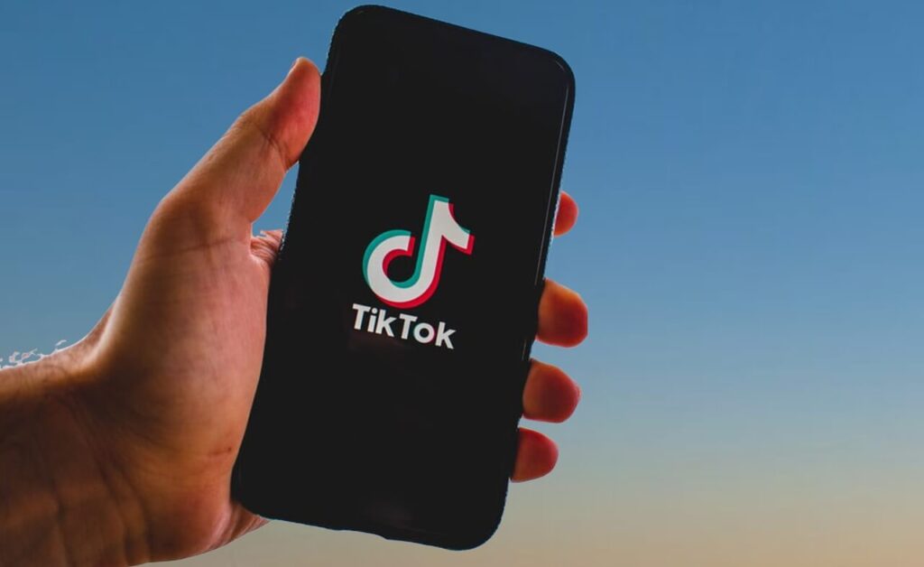 mikä on paras aika julkaista tiktok